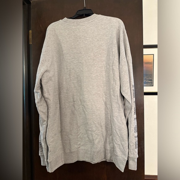 New Taylor Swift Eras Tour crewneck sweatshirt XL - Picture 6 of 13